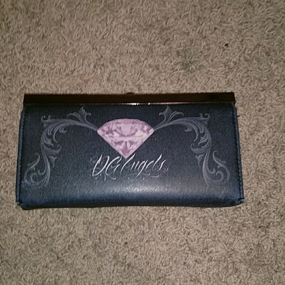 Marilyn Monroe Clutch Wallet - Picture 2 of 4